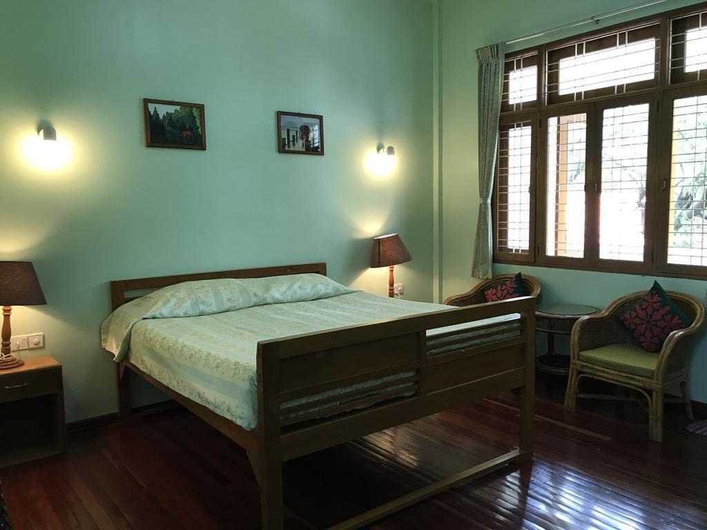 Ma Ma Guest House Mandalay Exterior foto